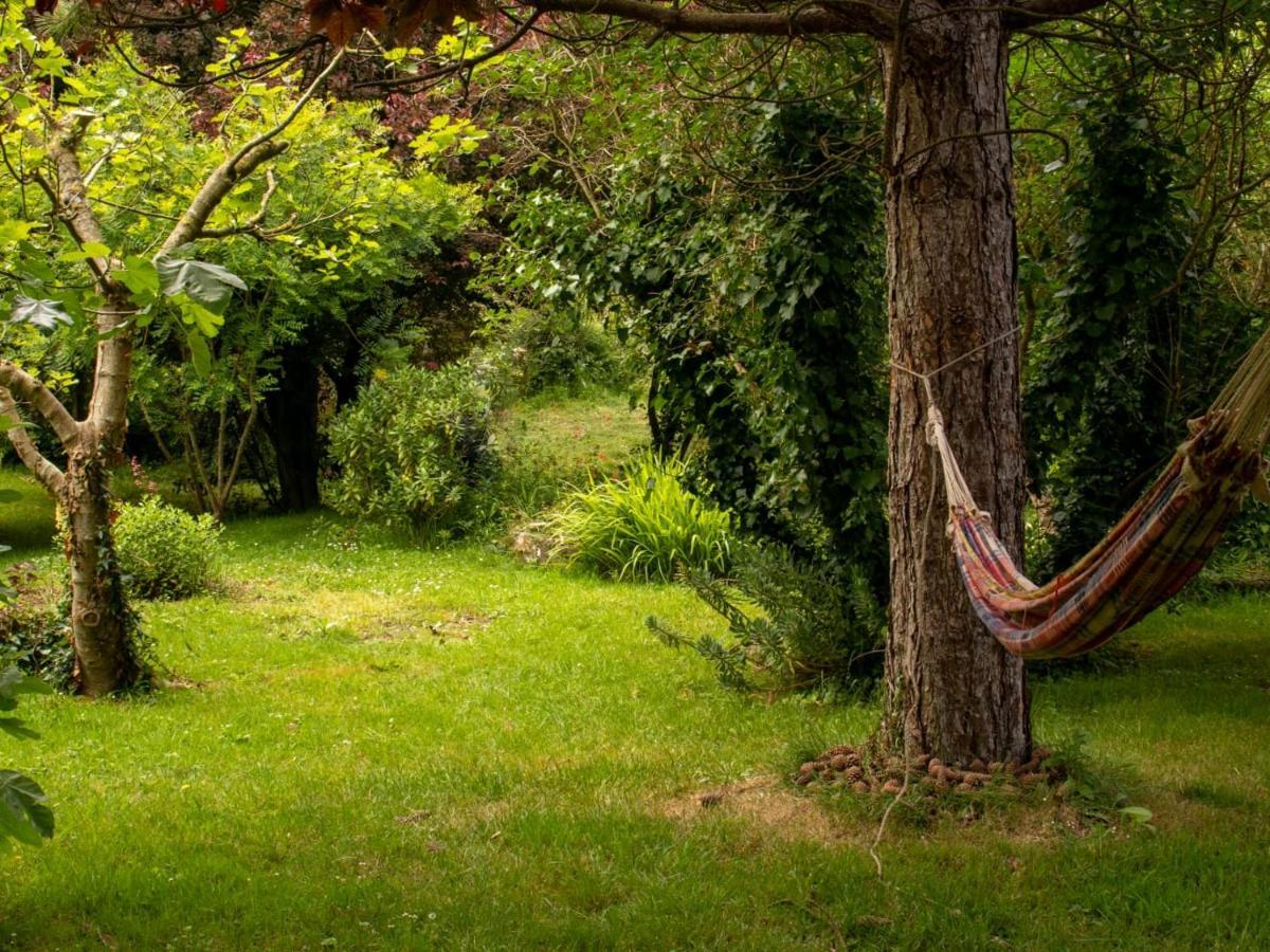Une Suite Au Jardin Hyenville Dış mekan fotoğraf