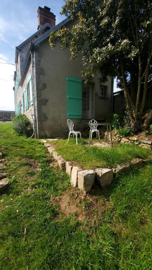 Une Suite Au Jardin Hyenville Dış mekan fotoğraf